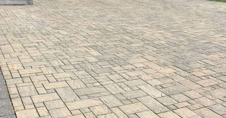 interlocking drive way